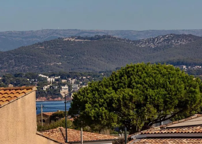 Дом отдыха A 100 M De La