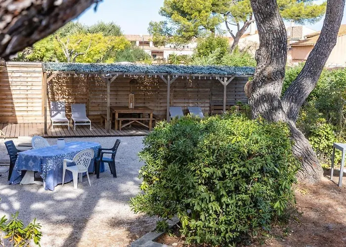 A 100 M De La Дом отдыха Сис-Фур-Ле-Пляж